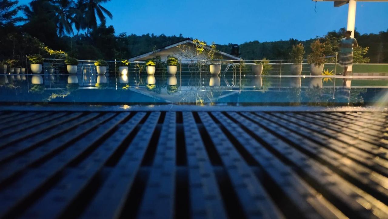 Paradise Hilltop villa&apartment Galle Esterno foto