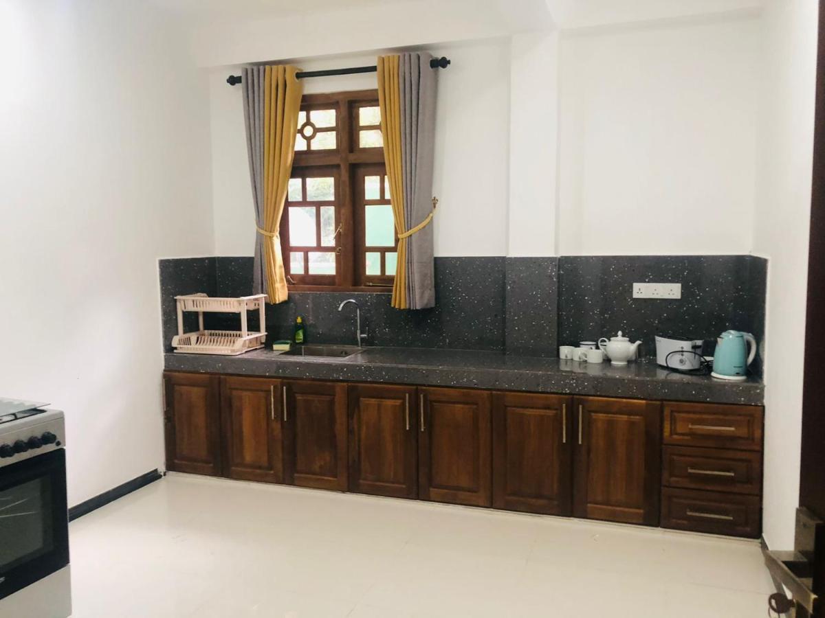 Paradise Hilltop villa&apartment Galle Esterno foto